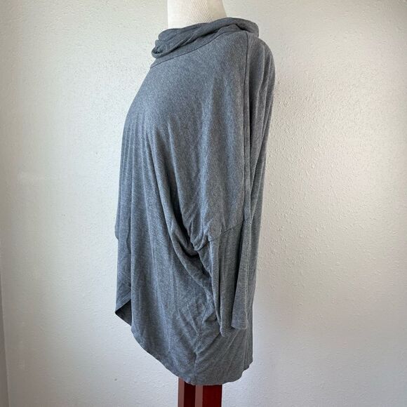 Kim & Cami Gray Cowl Neck Tunic Top Size L EUC - Picture 4 of 8